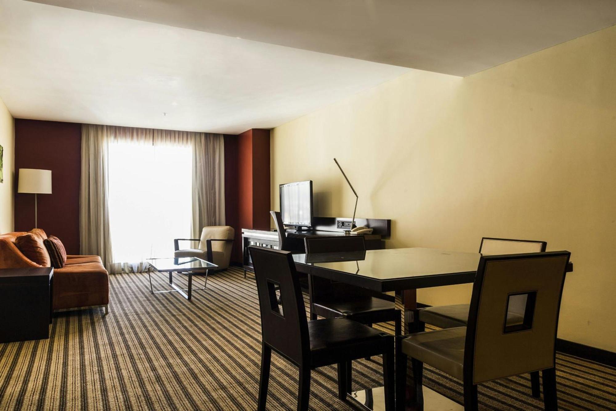 Renaissance Caracas La Castellana Hotel Buitenkant foto